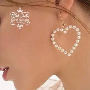 Faux Pearl Heart Drop Earrings Heart Dangle Pierced Earrings NEW